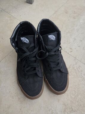 Vans Men's Black High-Top Sneakers with Brown Gum Sole